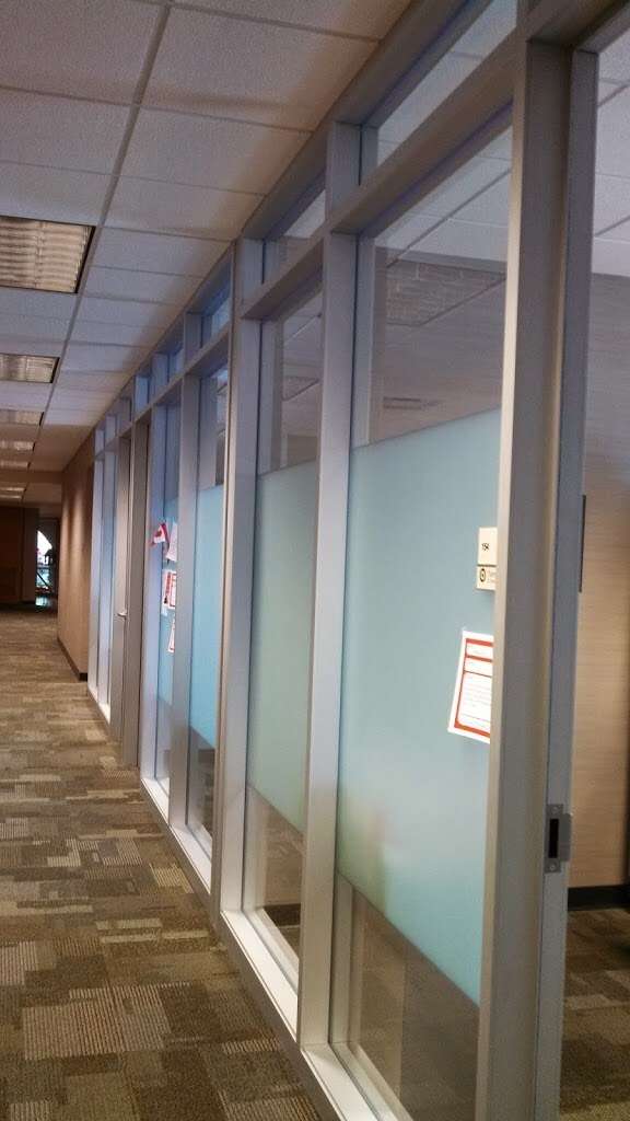 خدمات شیشه و آینه | شیشه و آینه شرق تهران | نصب و قیمت شیشه و آینه | ناطقی گلس