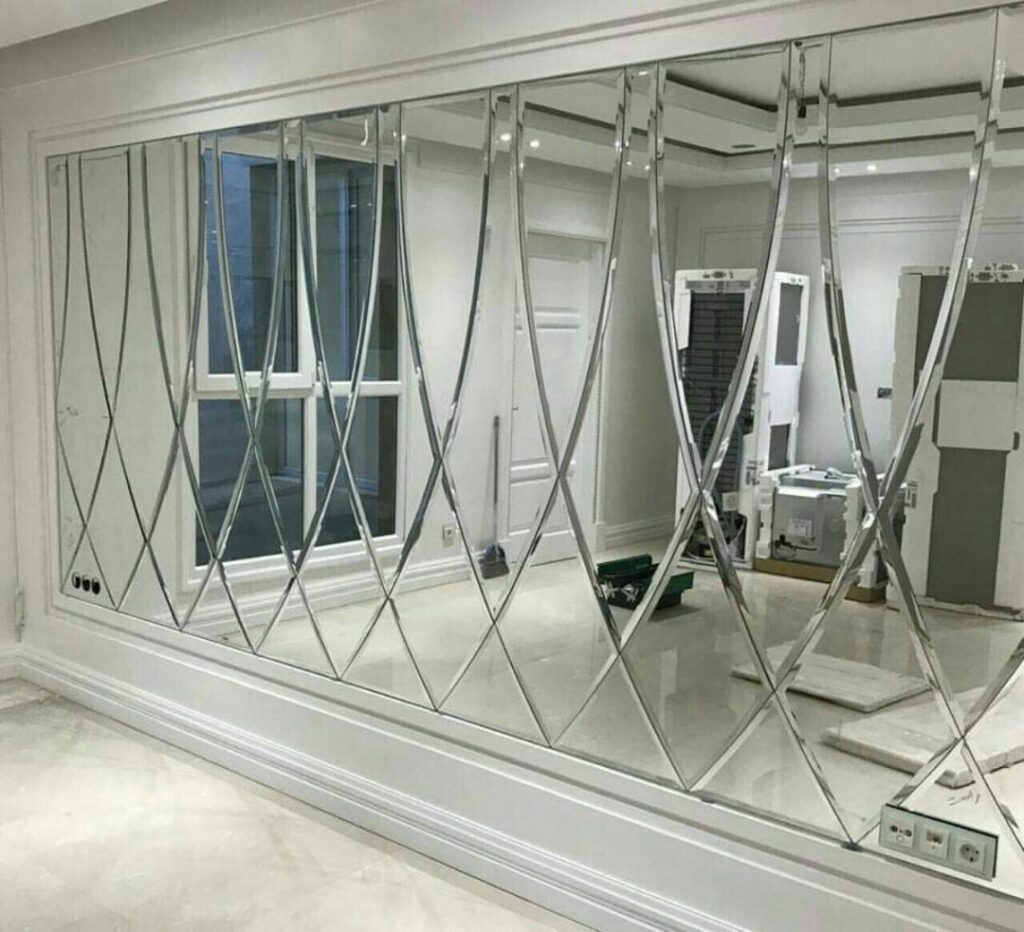 آینه دکوراتیو | کاربردهای آینه دکوراتیو | انواع و قیمت آینه دکوراتیو | ناطقی گلس